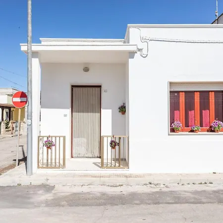 Giovanna A 50m Dal Mare - Salento Reservation
